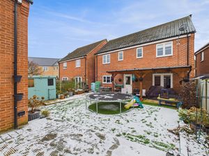 Photo 21- click for photo gallery